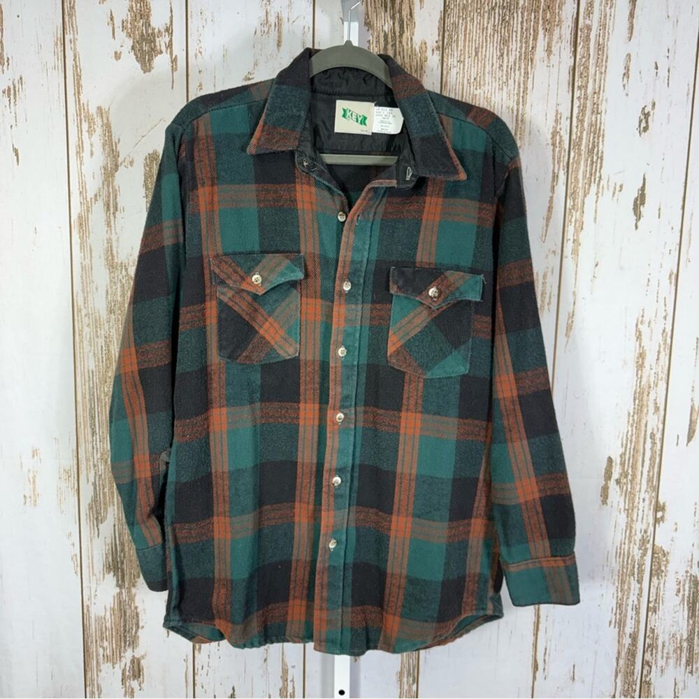 Key, Vintage Stylish Plaid Flannel Casual Button Down Shirt. Size Large 16.5